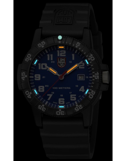 Reloj Luminox Leatherback 44 Giant LX0323