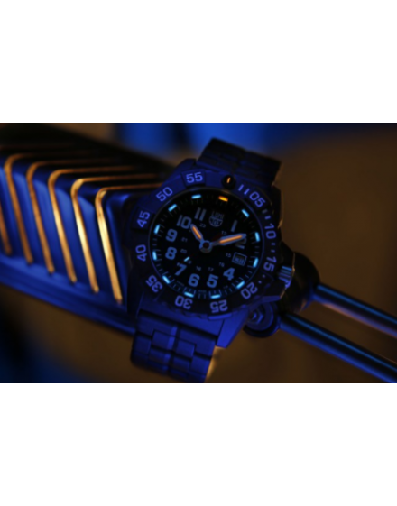 Reloj Luminox Original Navy Seal LX3502